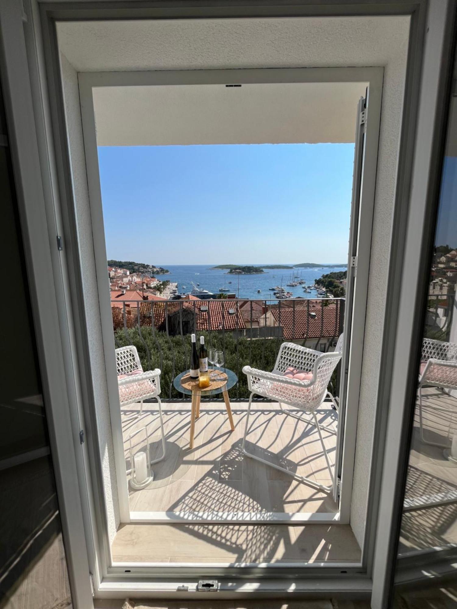 Apartments Old Town Hvar Sea View Hvar Town Esterno foto